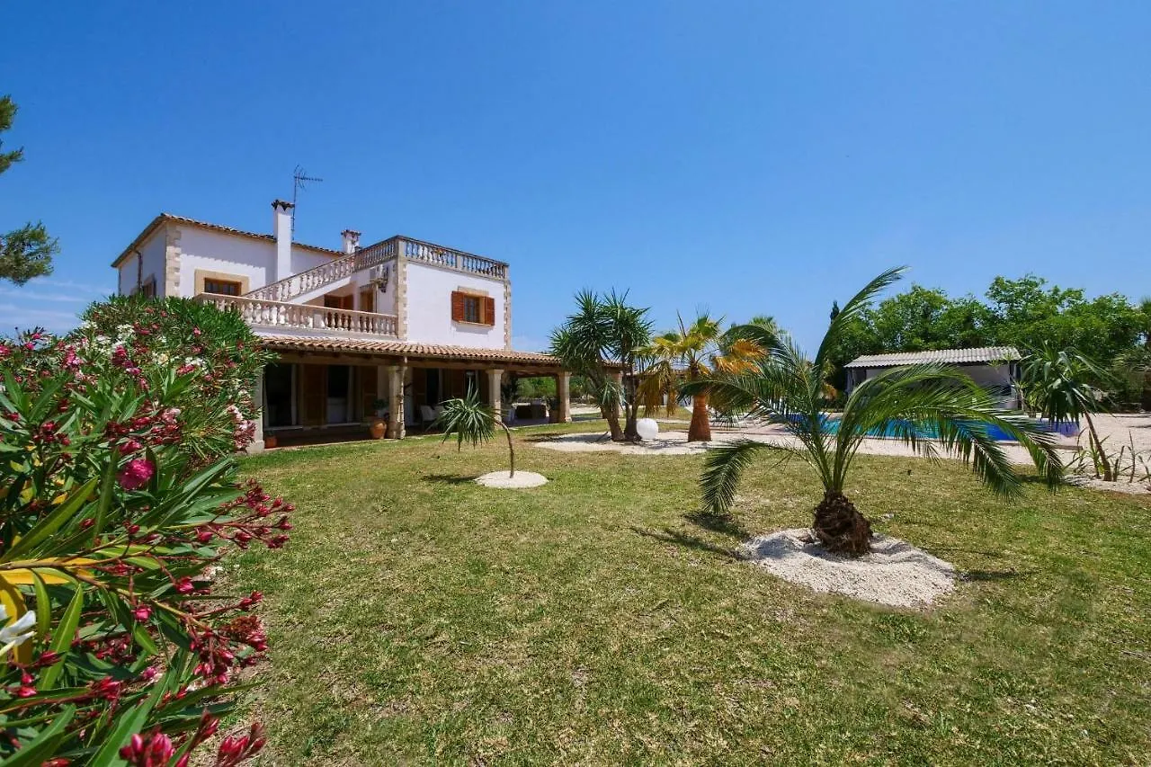 Villa Pinchito Pollenca Holiday home
