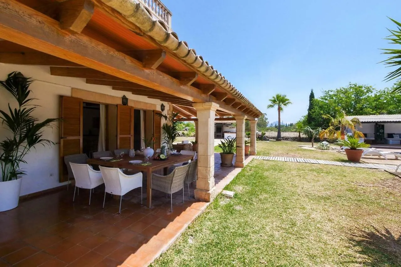 Villa Pinchito Pollenca 0*,
