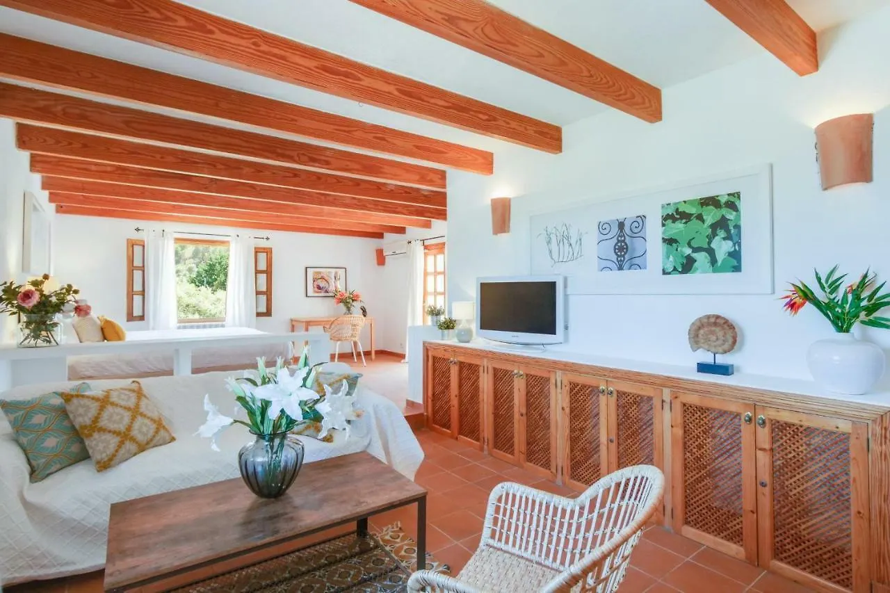 Villa Pinchito Pollenca Holiday home